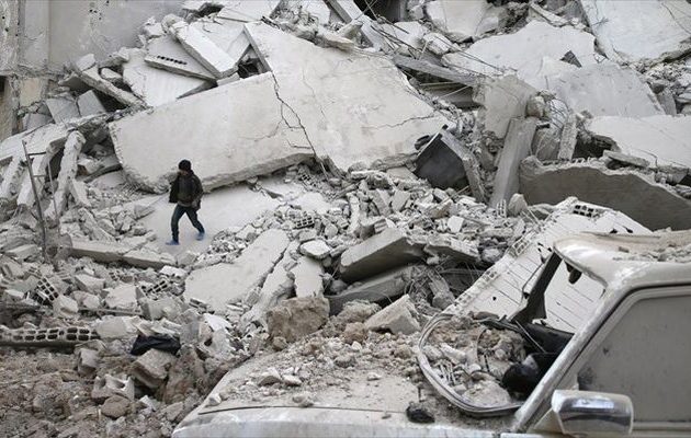 Σφοδρές μάχες με τζιχαντιστές και βομβαρδισμοί με δεκάδες νεκρούς στη Γούτα της Συρίας