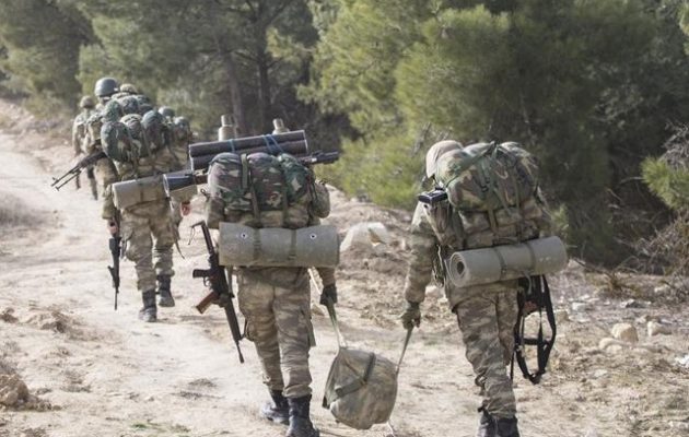 Οι Τούρκοι παραδέχθηκαν τον πρώτο τους νεκρό στη μάχη της Εφρίν – Σκοτώθηκε σε τουρκικό έδαφος