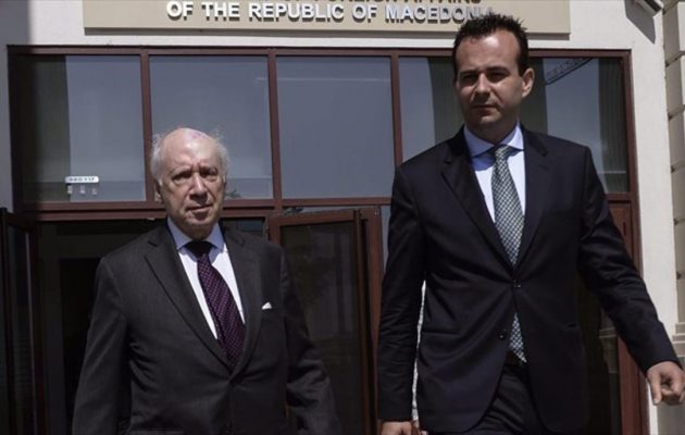 Νίμιτς κατά Ναουμόφσκι: Είναι “άψητος” διπλωμάτης – Θα πάω σε Αθήνα και Σκόπια για συζητήσεις