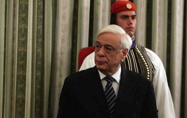 Μήνυμα Παυλόπουλου με στίχο του Διονυσίου Σολωμού από τους “Ελεύθερους Πολιορκημένους”