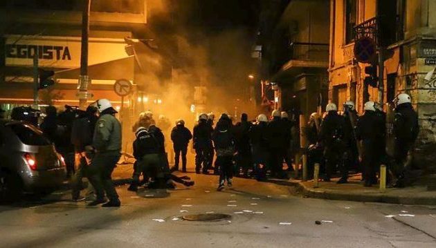 Πέντε συλλήψεις για τα επεισόδια στο κέντρο της Θεσσαλονίκης
