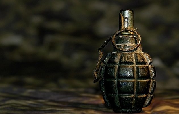 Βρέθηκε χειροβομβίδα σε αυλή ξενοδοχείου στο Ωραιόκαστρο