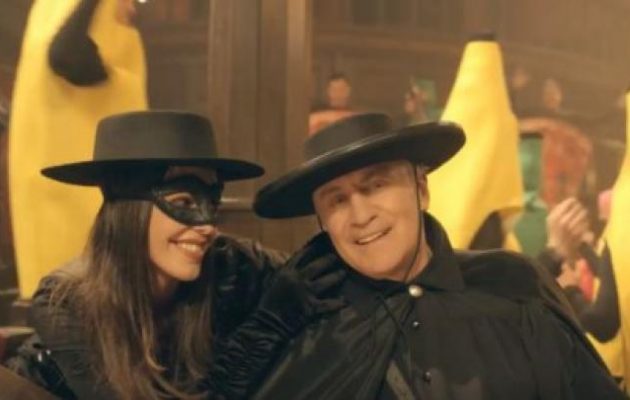 Δεν υπάρχει! Ο Ψωμιάδης «Ζορό» σώζει τις Απόκριες και διασύρει τη ΝΔ (βίντεο)