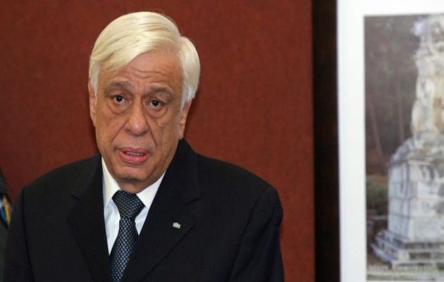 Λήξη συναγερμού για ύποπτο φάκελο στο σπίτι Παυλόπουλου – Τι είχε συμβεί