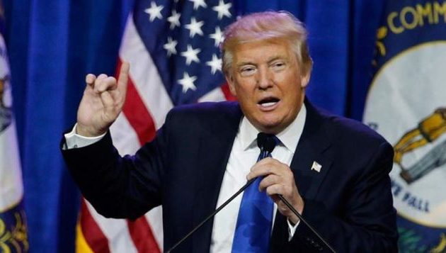 Τραμπ: Να δώσουμε όπλα στους εκπαιδευτικούς για να σταματήσουμε τις σφαγές στα σχολεία