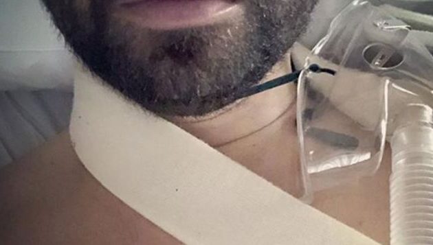 Συγκλονίζει ο Βρεττός από το νοσοκομείο: Προσευχηθείτε να βγω νικητής (φωτο)