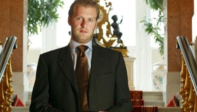 Απόγονος του τελευταίου Κάιζερ “βούτηξε” στο κενό από τον 21ο όροφο ξενοδοχείου (φωτο)