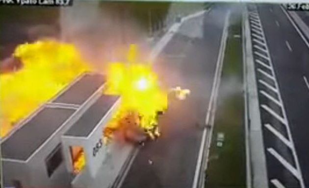 Αγωγή μαμούθ στον Mr Jumbo: Τι ζητά ο Υπάτιος Πατμάνογλου