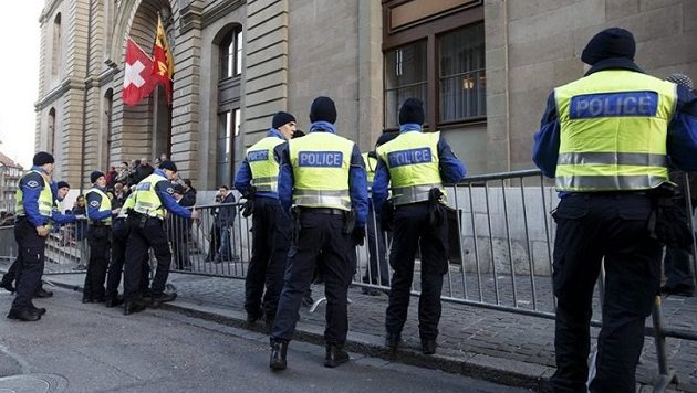 Ντυμένοι υδραυλικοί άρπαξαν πολλά εκατομμύρια κρατώντας όμηρο την κόρη του φρουρού