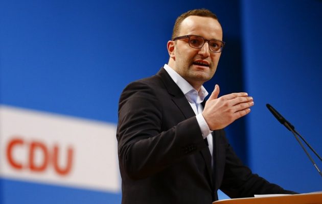 Χολή από υπουργό της Μέρκελ: Δεν θέλω να ανοίξουν σαμπάνιες στον Αλέξη Τσίπρα