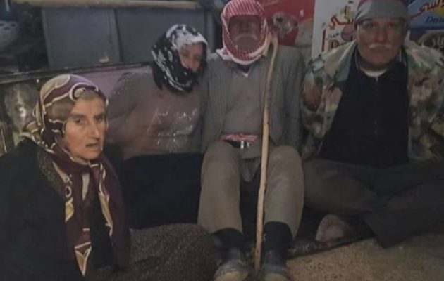 Μισθοφόροι των Τούρκων έδεσαν τέσσερις γέροντες Κούρδους και τους παγίδευσαν με εκρηκτικά (φωτο)