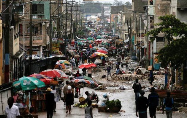 Έκαναν όργια με ιερόδουλες στην Αϊτή με λεφτά ανθρωπιστικής οργάνωσης