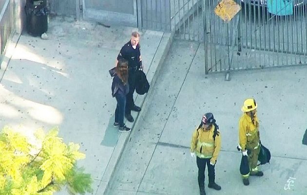 15χρονη άνοιξε πυρ μέσα σε σχολείο στο Λος Άντζελες – Δύο μαθητές τραυματίες