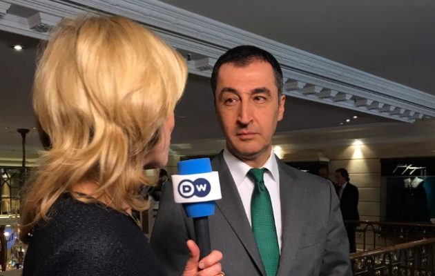 Σωματοφύλακες του Γιλντιρίμ απείλησαν τον Κιρκάσιο πρώην ηγέτη των Πρασίνων Εζντεμίρ στο Μόναχο