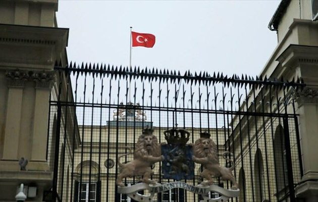 “Βόμβα” από Ολλανδία σε Τουρκία – Aποσύρει τον πρεσβευτή της στην Άγκυρα