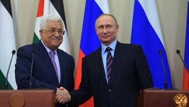 Στη Μόσχα ο Αμπάς για να “δέσει” τη στήριξη Πούτιν απέναντι στις ΗΠΑ