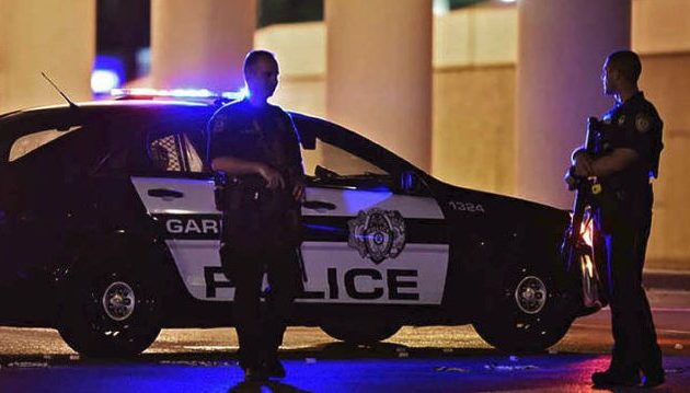 Συνέλαβαν στη Νέα Υόρκη δύο άτομα που ετοίμαζαν βόμβες