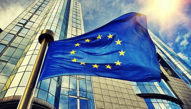 ΥΠΟΙΚ: Τέταρτη αξιολόγηση και ελάφρυνση χρέους “επί τάπητος” στο Eurogroup