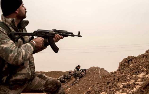 Με κλεφτοπόλεμο πολεμάνε οι Κούρδοι τους Τούρκους στην Εφρίν