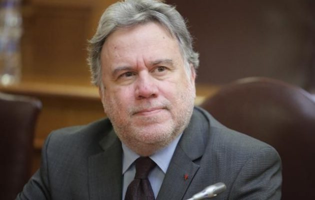 Κατρούγκαλος: Με ψυχραιμία αντιμετωπίζουμε το θέμα των Ελλήνων στρατιωτικών