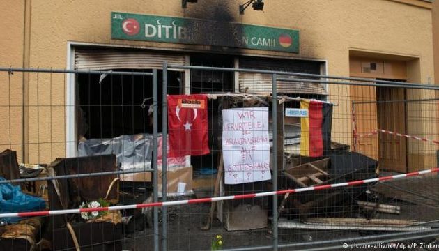 Σε άνοδο οι επιθέσεις εναντίον τουρκικών τζαμιών και επιχειρήσεων στη Γερμανία
