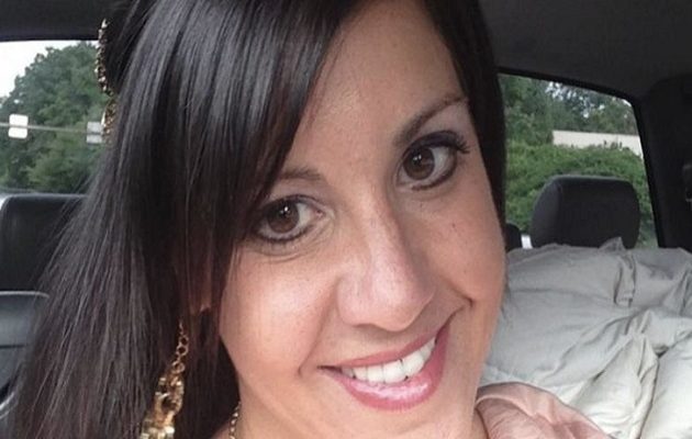 37χρονη Αμερικανίδα δασκάλα γέννησε το παιδί ανήλικου μαθητή της