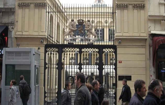 Ολλανδός διπλωμάτης εγκατέλειψε την Τουρκία μετά από κατηγορίες για κατασκοπεία