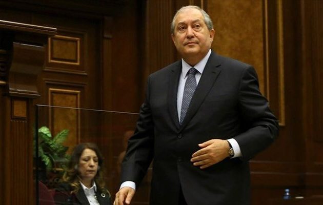 Ο Σαρκισιάν αναλαμβάνει Πρόεδρος της Αρμενίας στη… θέση Σαρκισιάν