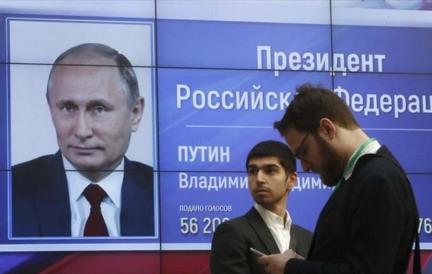 «Σιγή ασυρμάτου»: Κανένας δυτικός ηγέτης δεν έχει τηλεφωνήσει στον Πούτιν