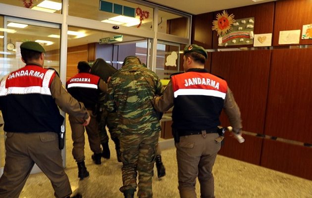 Στην Τουρκία Έλληνας τεχνικός για να ερευνήσει τα κινητά των δυο συλληφθέντων στρατιωτικών