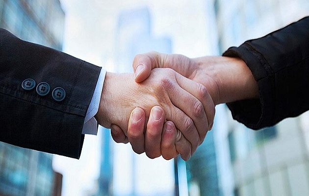 Συμφωνία 400 εκατ. ευρώ υπέγραψαν το Ταμείο Ανάπτυξης και κρατικό Fund των Ηνωμένων Αραβικών Εμιράτων