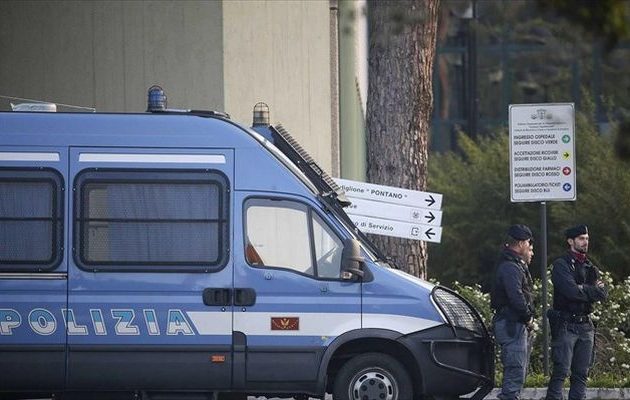 Σικελία: 12 συλλήψεις για δοσοληψίες με νονούς της Κόζα Νόστρα