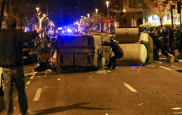 Τα “πήραν” οι Καταλανοί με τη Μέρκελ για τη σύλληψη Πουτζδεμόν