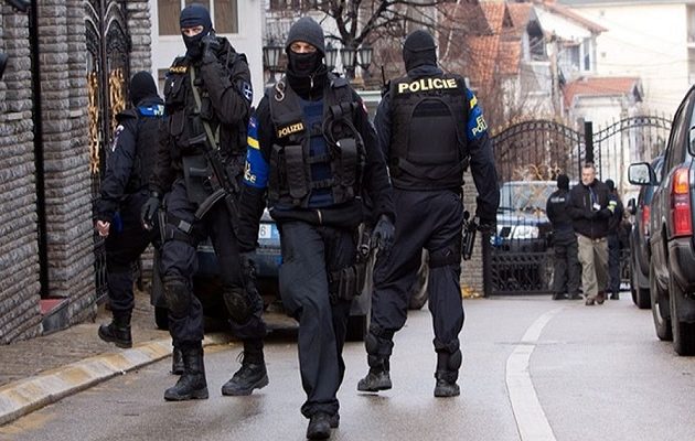 Η Αστυνομία του Κοσόβου συνέλαβε έξι Τούρκους ως «γκιουλενιστές»