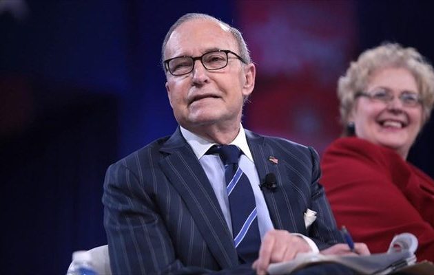 Αυτός είναι ο νέος σύμβουλος του Τραμπ – Πού συμφωνούν και πού διαφωνούν με τον Αμερικανό Πρόεδρο