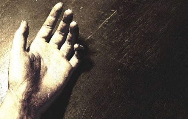 Βρήκαν νεκρό 36χρονο μέσα σε καμπίνα πλοίου