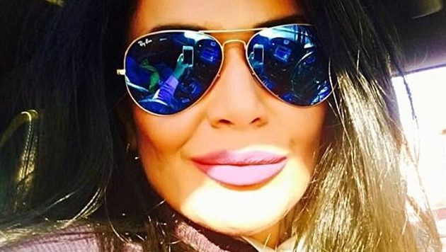 Ρωσίδα δηλητηρίασε σωσία της με τσιζκέικ και της έκλεψε διαβατήριο και λεφτά