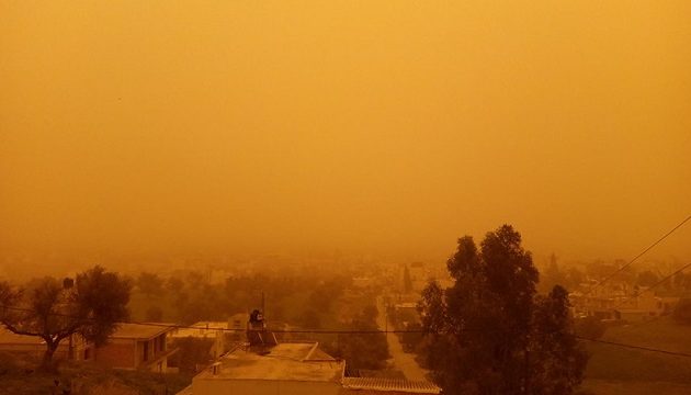 Απίστευτο: Η αφρικανική σκόνη «έπνιξε» την Κρήτη (φωτο+βίντεο)