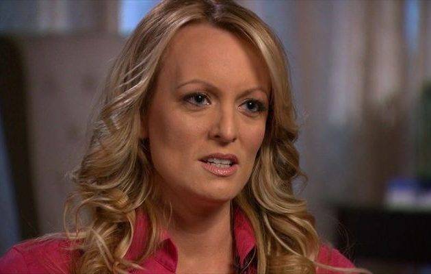 Δυο… ωρίτσες τετ-α-τετ με τον πλανητάρχη ζητάει ο δικηγόρος της Στόρμι Ντάνιελς