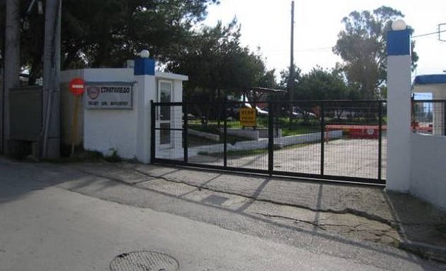 Φοιτήτριες τραβούσαν φωτογραφίες και τις πέρασαν για πρακτόρισσες στα Χανιά