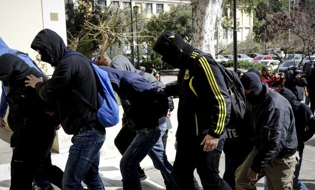 Στη φυλακή 4 νεοναζί της Combat 18 – Ποιοι ομολόγησαν στον ανακριτή