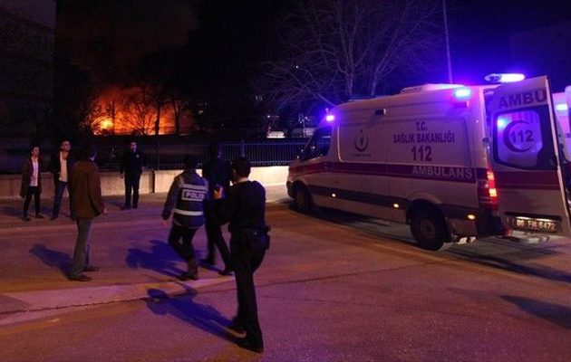 Πολύνεκρο τροχαίο στην Τουρκία με «στοιβαγμένους» μετανάστες – Τουλάχιστον 17 νεκροί