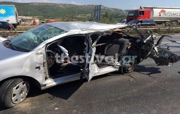 Τραγωδία στη Θεσσαλονίκη: Τρεις νεκροί από μετωπική σύγκρουση αυτοκινήτων