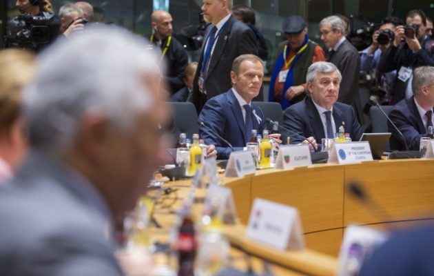 Οι ηγέτες της ΕΕ θεωρούν ότι η Ρωσία «πιθανότατα» βρίσκεται πίσω από τη δηλητηρίαση του Σεργκέι Σκριπάλ