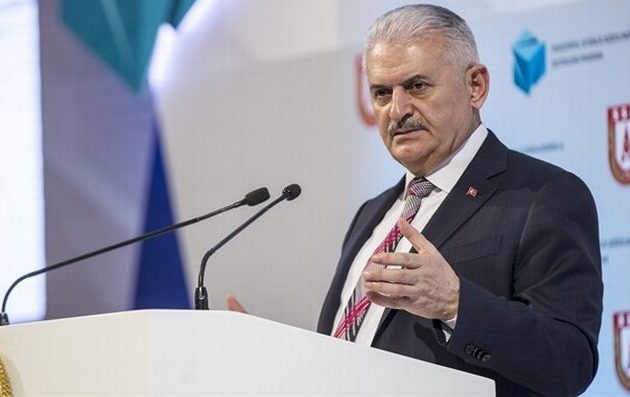 Ο Μπιναλί Γιλντιρίμ επανέλαβε την πρόθεση της Τουρκίας να καταλάβει όλη τη βόρεια Συρία
