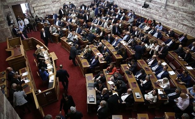 Ψηφίστηκε επί της αρχής το πολυνομοσχέδιο στις επιτροπές της Βουλής