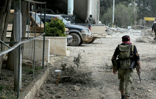 Τέσσερις Τούρκοι στρατιώτες σκοτώθηκαν στην Εφρίν από έκρηξη βόμβας των Κούρδων