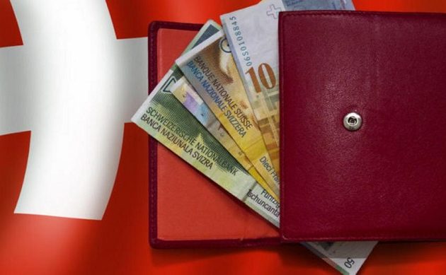 Ρώσους μεγιστάνες πίσω από τις πιέσεις στο ελβετικό φράγκο «βλέπει» το Bloomberg