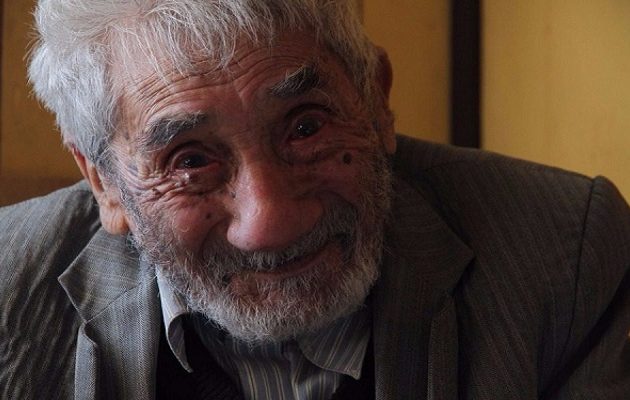 Έζησε μέχρι τα 122 και πέθανε πέφτοντας από το κρεβάτι του