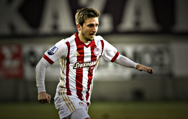 Ο διαιτητής Κατσικογιάννης απώθησε τον Μάριν – Του κάνει μήνυση ο ποδοσφαιριστής του Ολυμπιακού